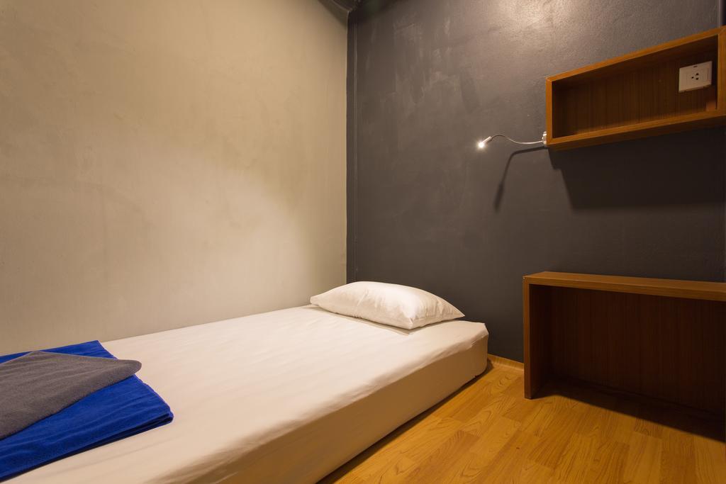 Holiday Station Hostel Krabi Phòng bức ảnh